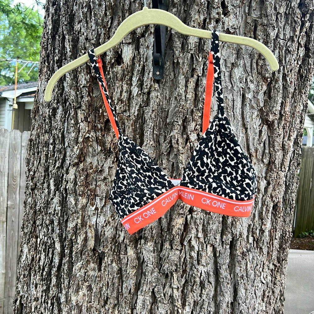 CALVIN KLEIN CK ONE Cotton Unlined Bralette, Size Large